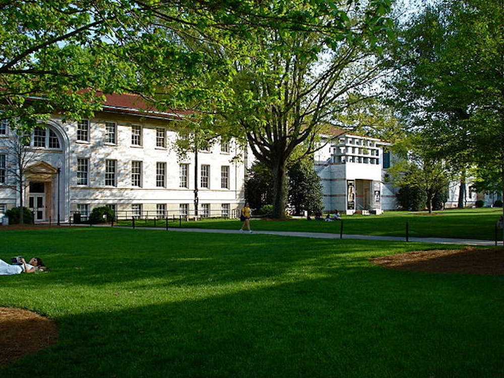 640px-Emory_Quad-1