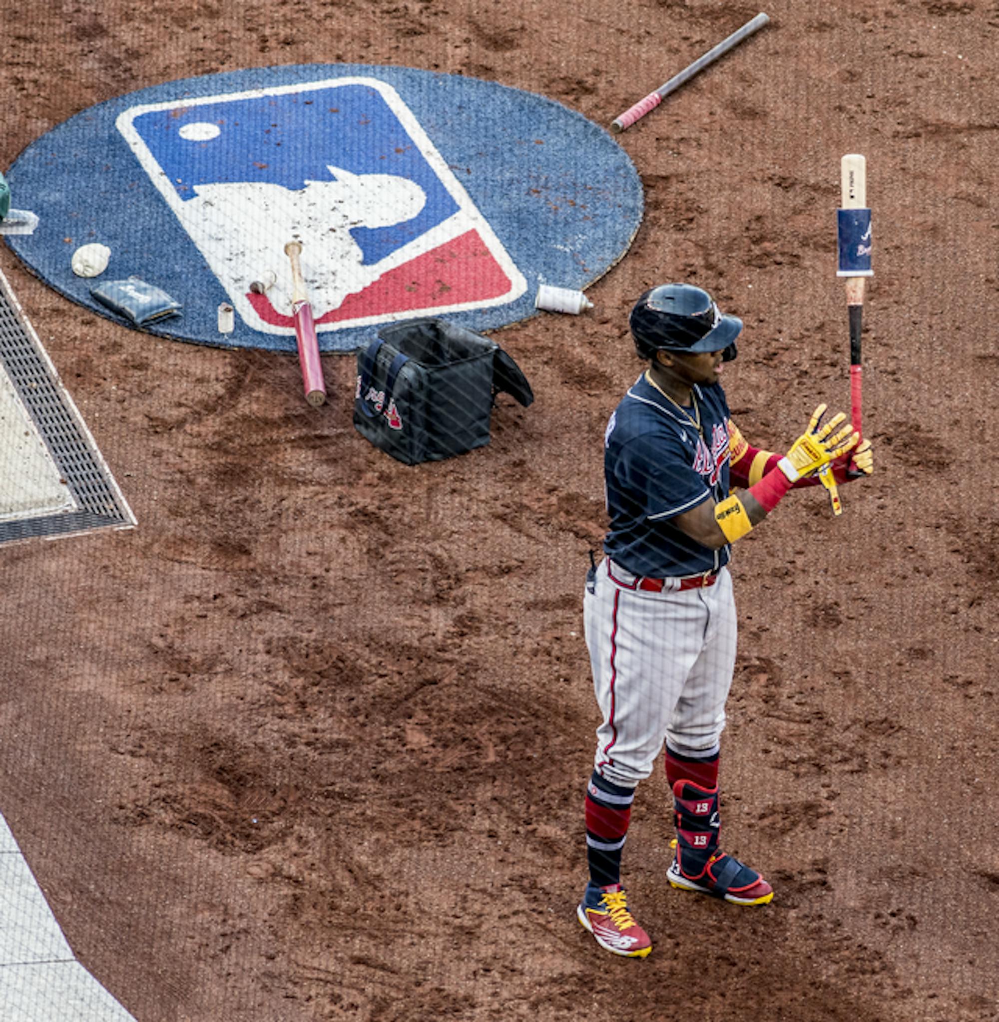 Ronald_Acuna_Jr._on_deck_from_Nationals_vs._Braves_at_Nationals_Park_April_6th_2021_All-Pro_Reels_Photography_51101538231