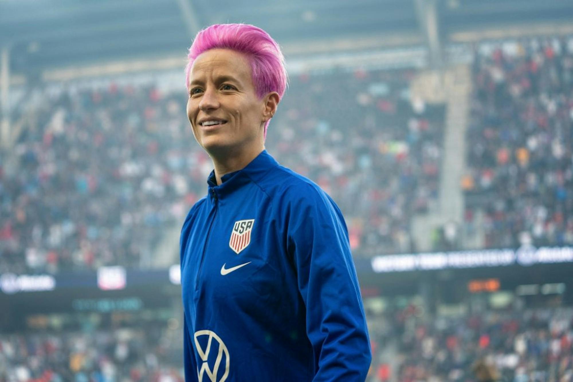 2560px-Megan_Rapinoe_2019_Tour-1024x683