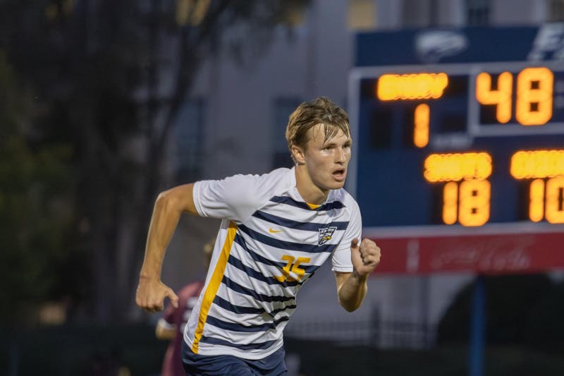Image for Men's and women's soccer teams advance to Final Four