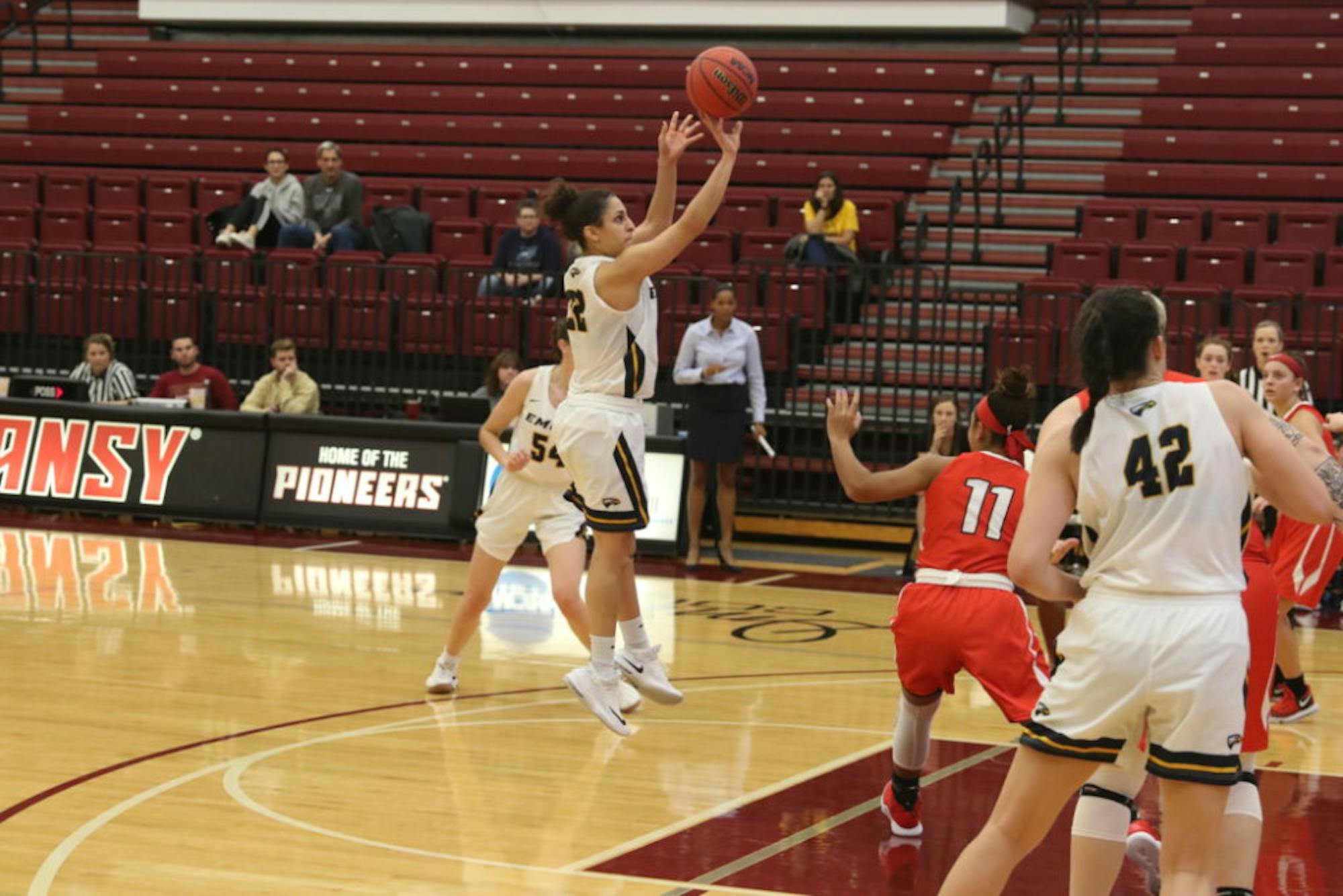 Womens-Basketball-ONLINE-1-1024x683