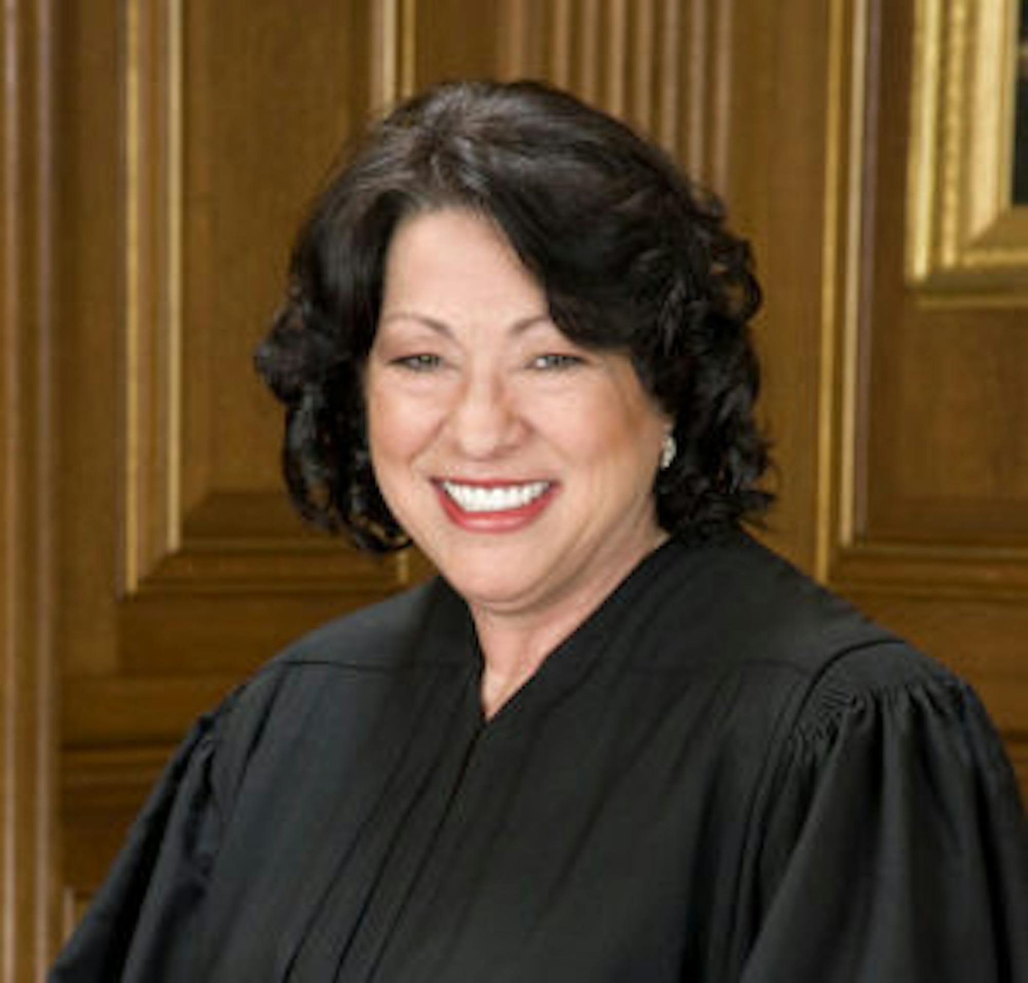 Sonia_Sotomayor_in_SCOTUS_robe-e1505098980589-300x287
