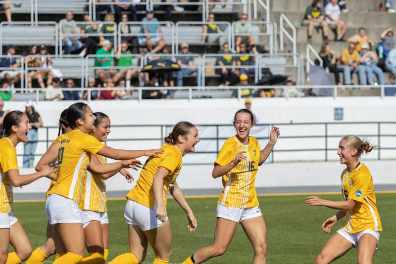 Unfinished business: Women’s soccer sets sights on national championship