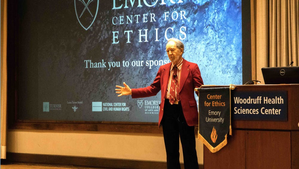 jaredDiamond_Grace-Shen_Contri_ONLINE-FORMAT-scaled