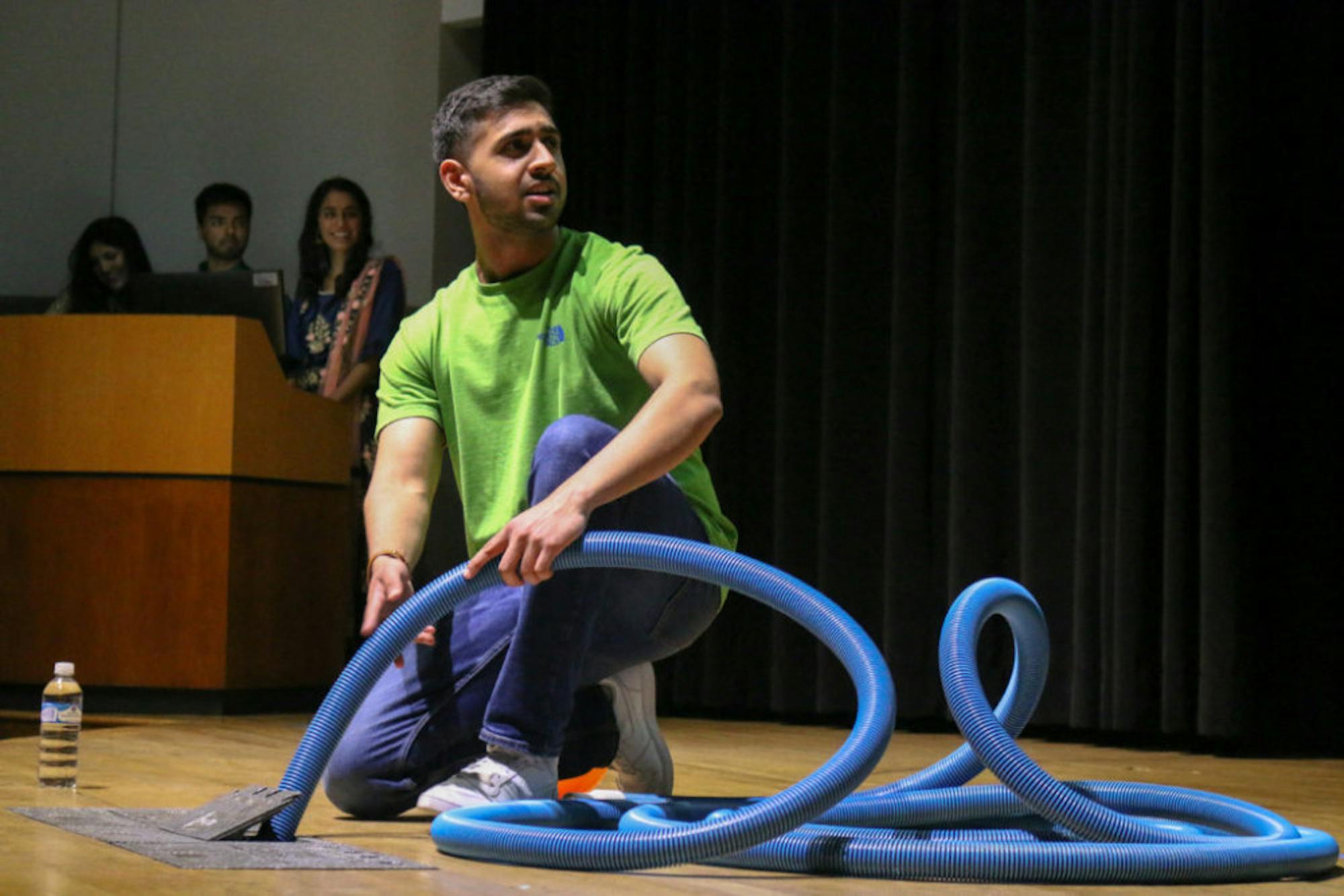 Jhalak-Ayushi-Agarwal-ONLINE-2-1024x683