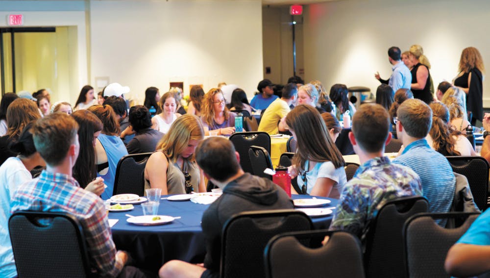 FACE-Food-Advisory-Committee-at-Emory-Meeting-Nafimul-Huda-Contributing-1