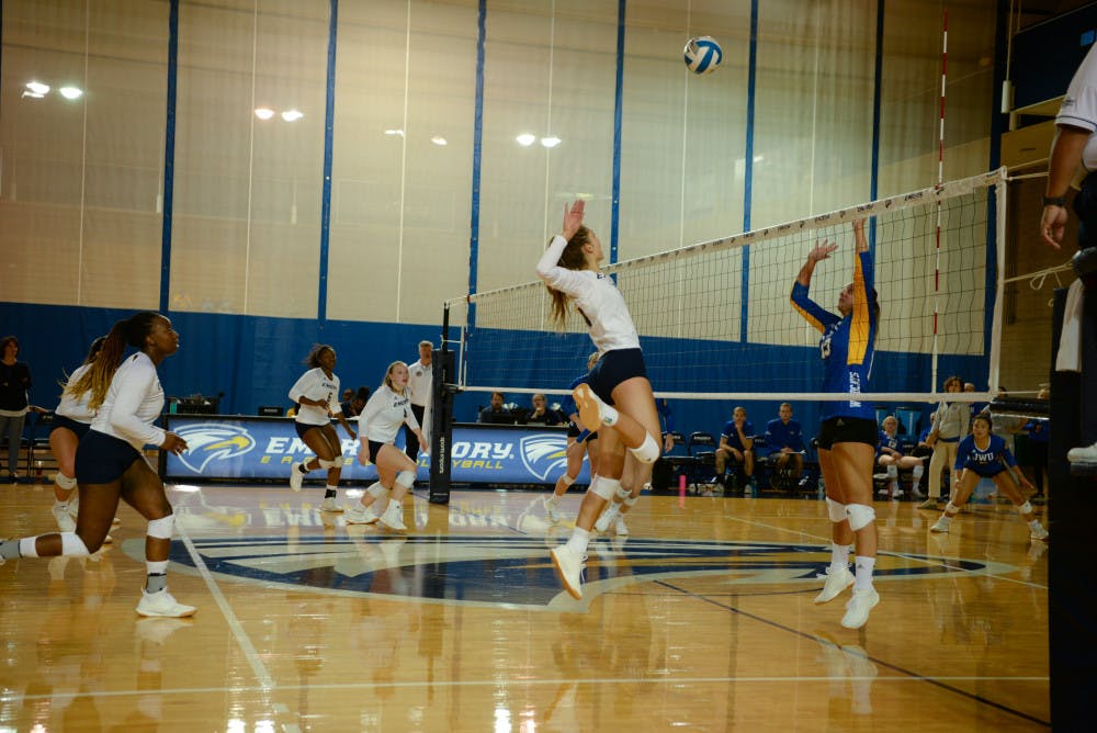 Volleyball-Forrest-Martin-Asst-Editor-Online