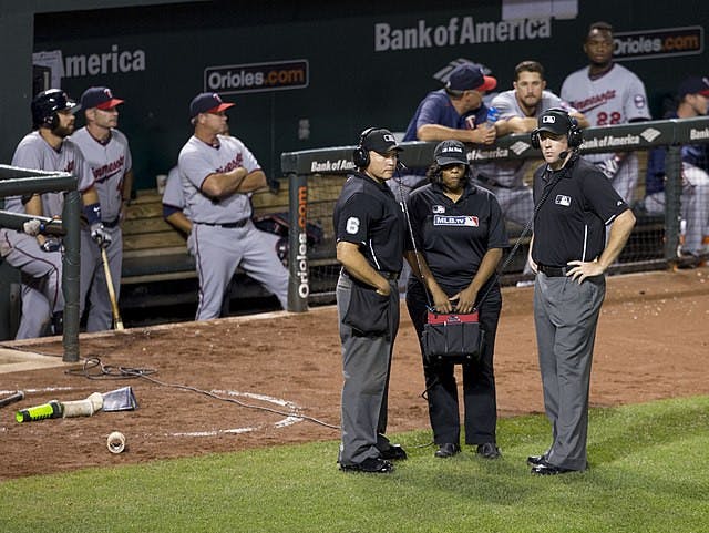 MLB_Replay_Review_20183415894