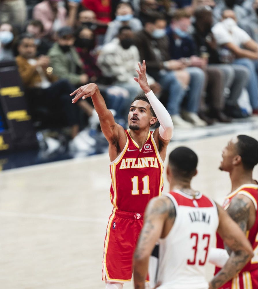 NBA_2021_-_Wizards_vs._Hawks_Oct_29_2021_133_51637533444-scaled-e1666574408575