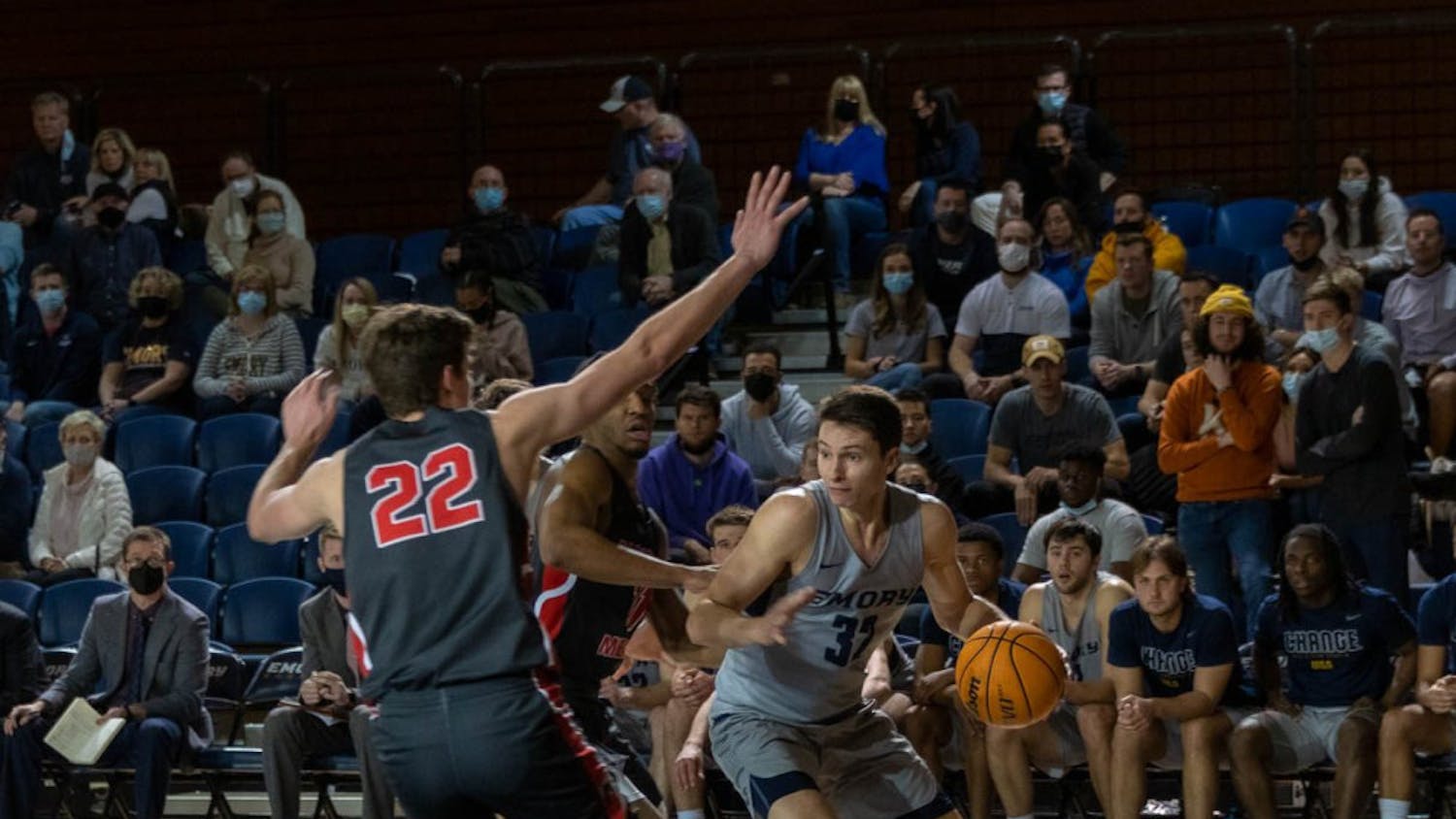 Mens-Basketball_NatalieSandlow_staff-5-e1645661412491