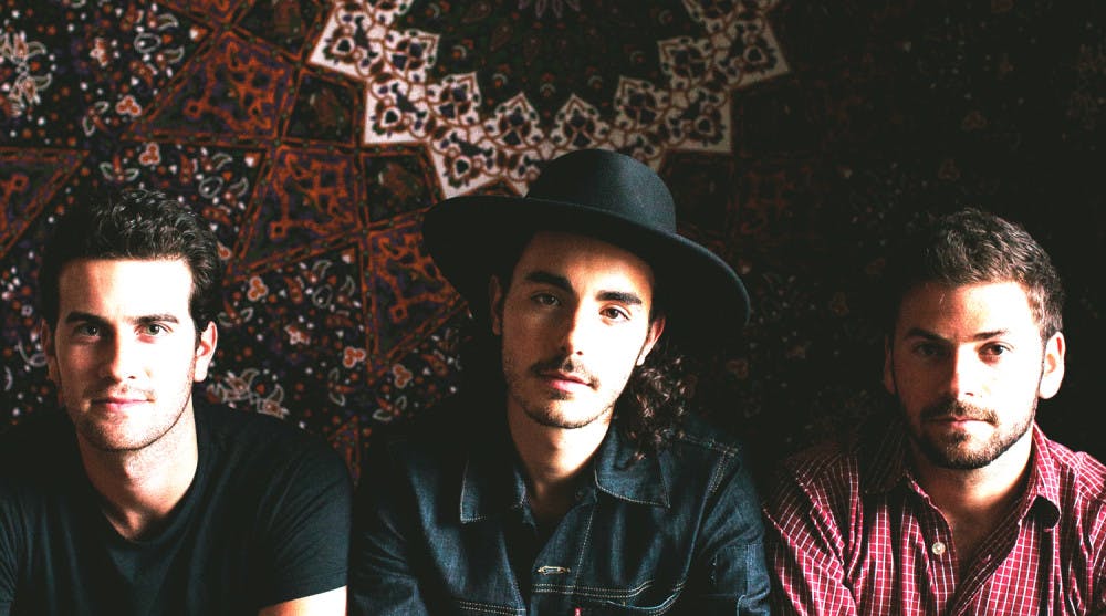 shadowboxers_color_0006_Crop1