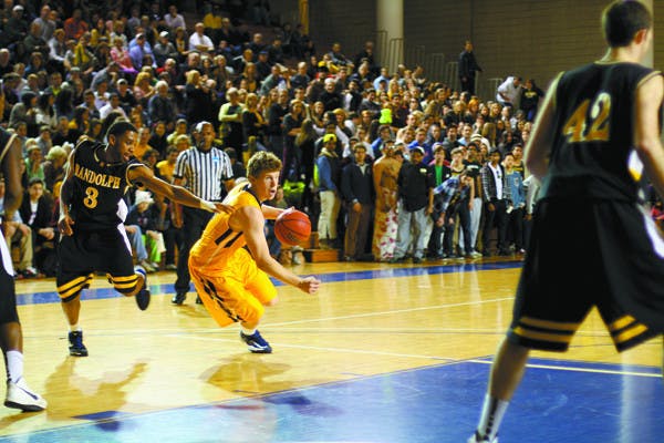 Bball-Emily-Lin-1web