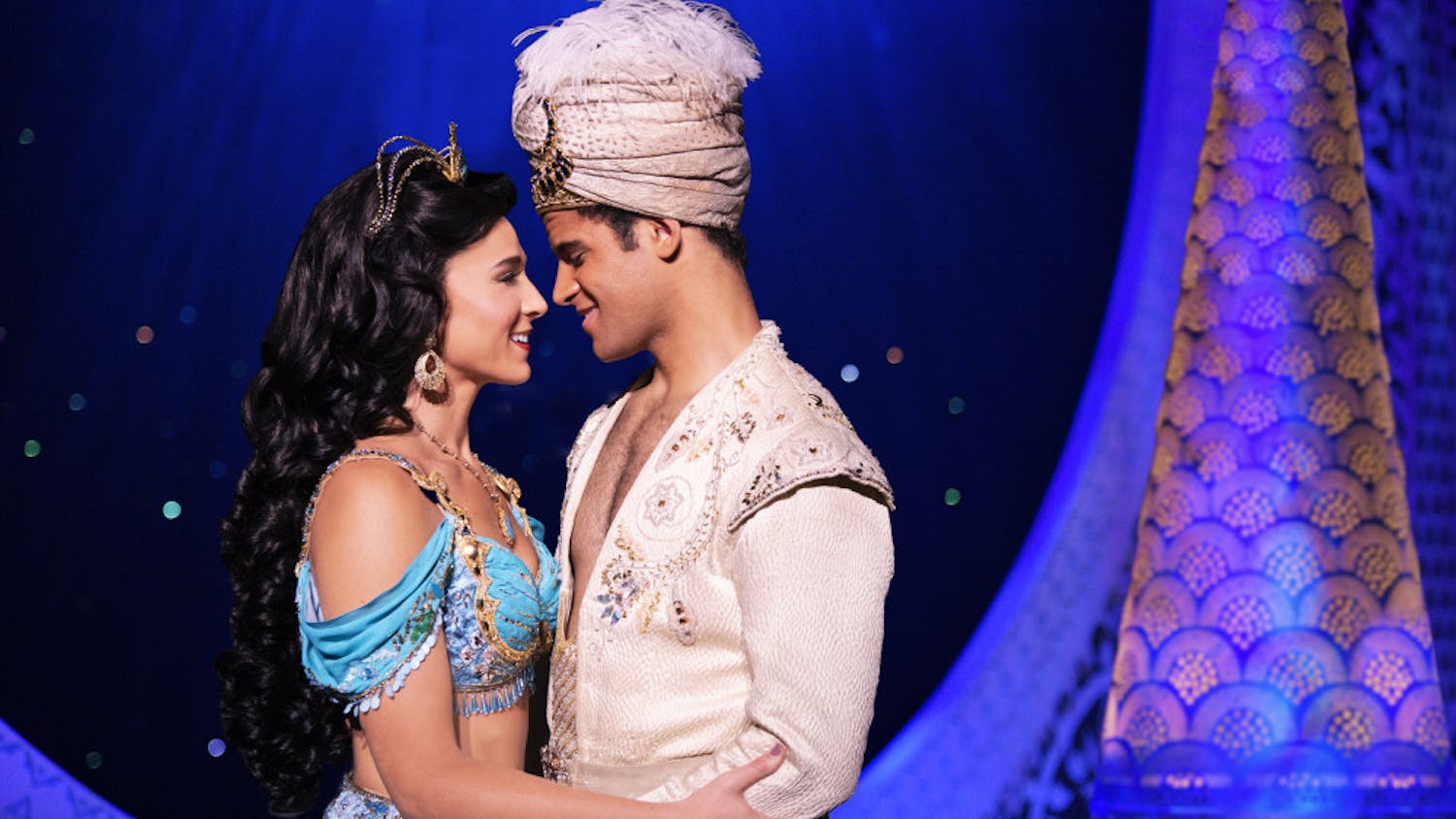 S6-Lissa-deGuzmanJasmine-Clinton-Greenspan-Aladdin.-Aladdin-North-American-Tour.-Photo-by-Deen-van-Meer