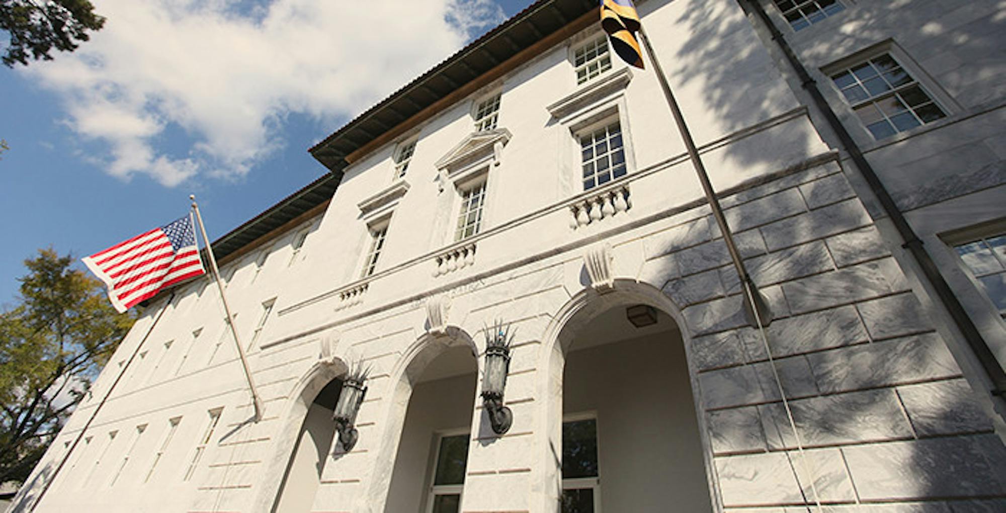 Emory University Administration Building. Photo by Jason Oh.