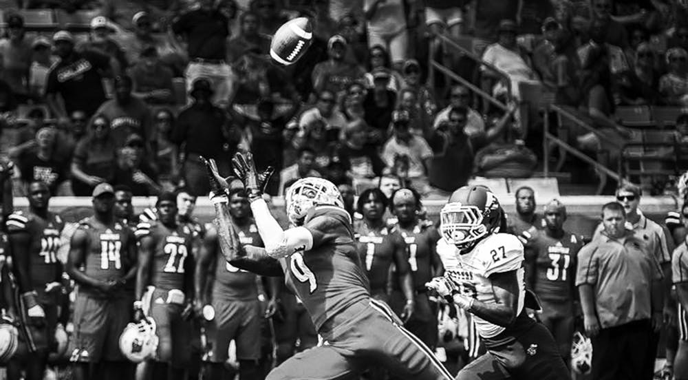 750px-DeVante_Parker