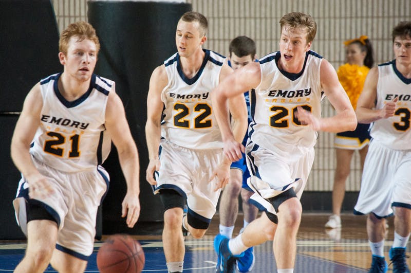 mens-basketball-James-Crissman-6web