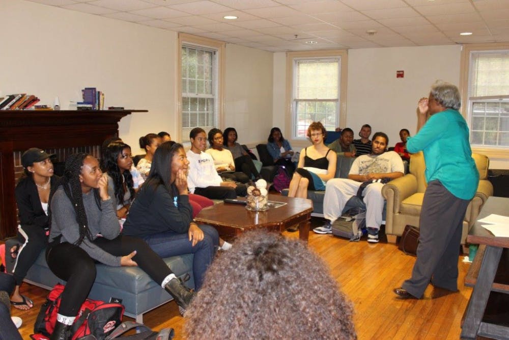 12113348_871615392935086_4968386557998169972_o-1024x683