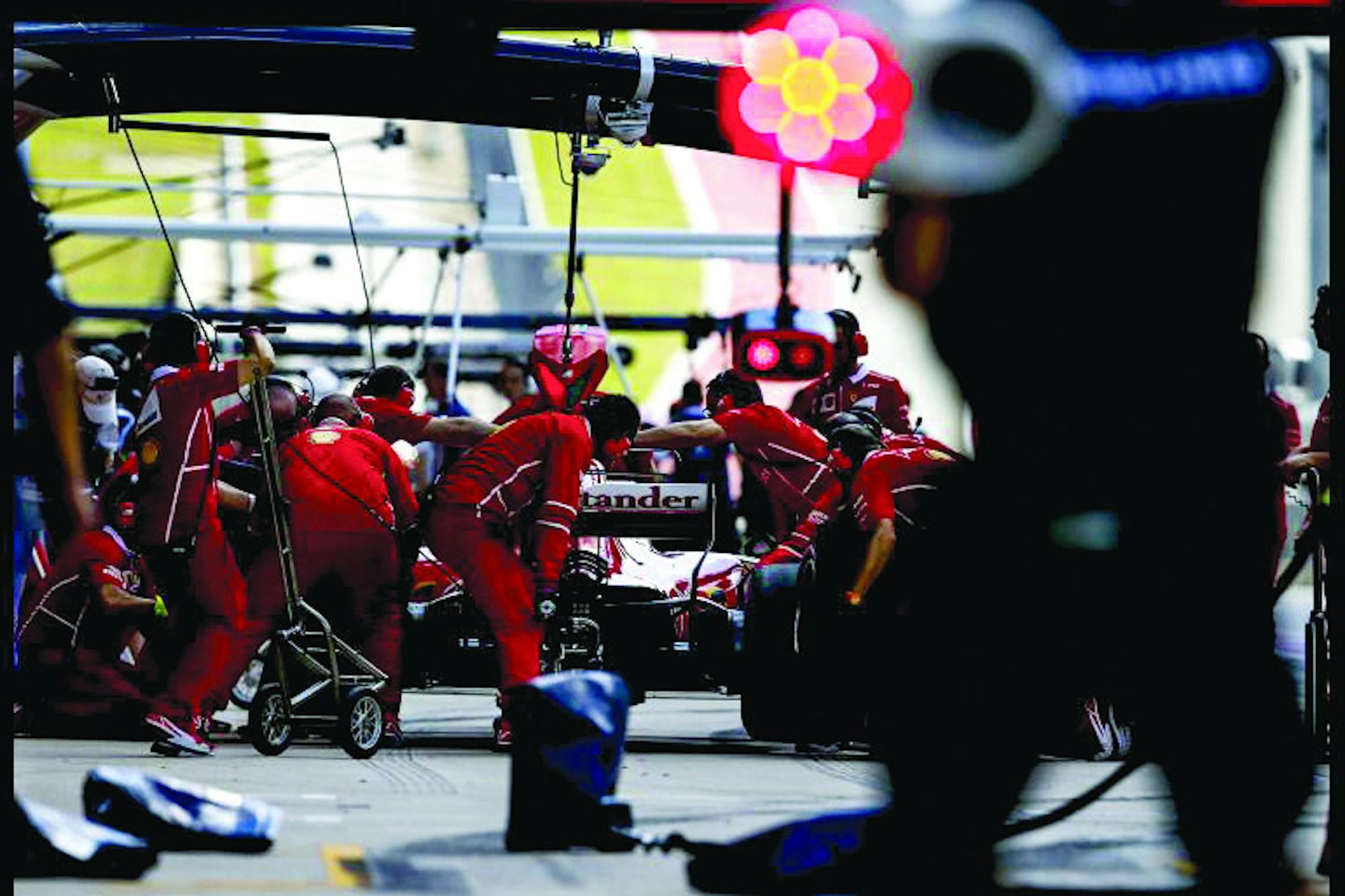 Ferrari-Pit-Lane-CLR-EDIT