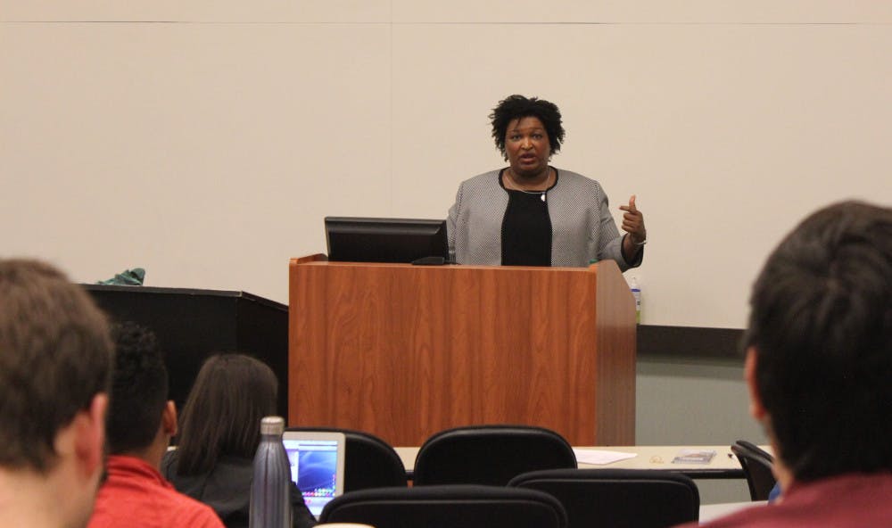 Stacey-Abrams-Ayushi-Agarwal-Photo-Editor-ONLINE-e1639629929118