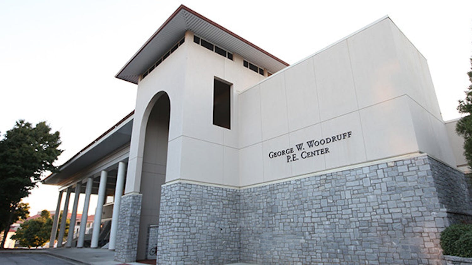 1400-Woodreuff-P-E-Center-1_Jason_Oh