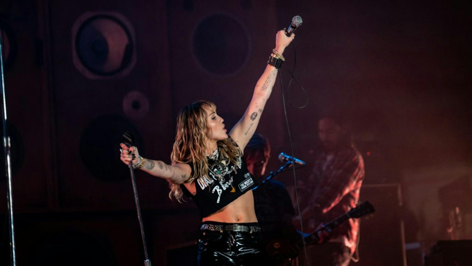 Miley_Cyrus_Primavera19_-242_48985545763-1024x576