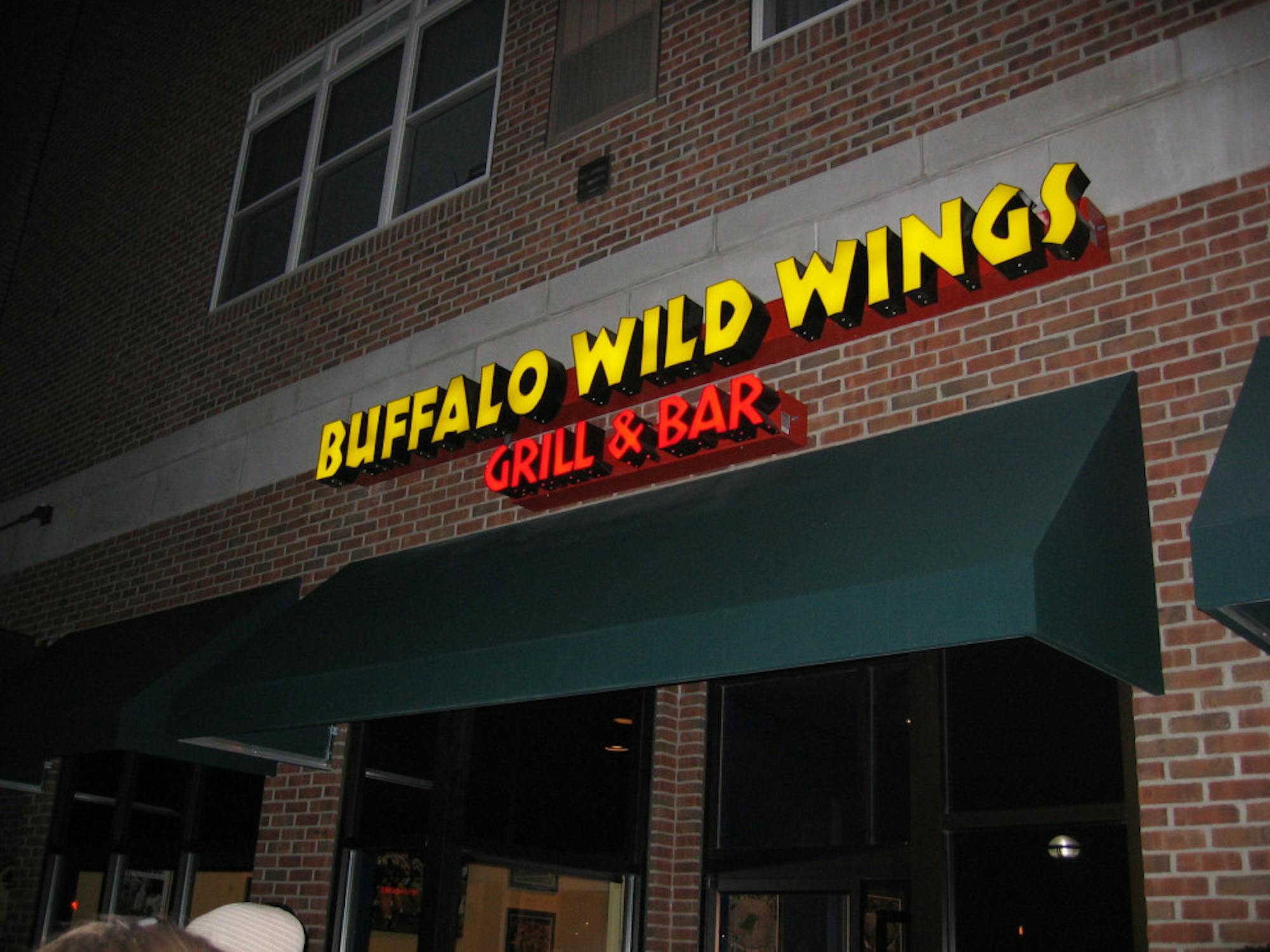 BUFFALO_WILD_WINGS_362211403