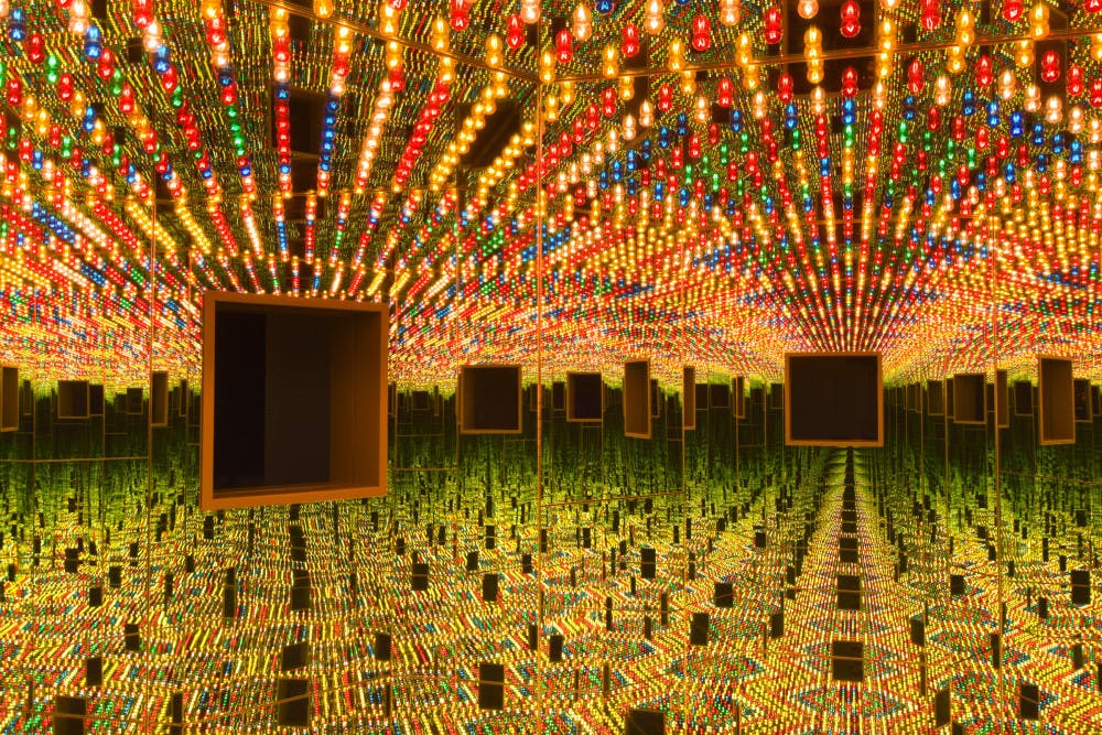Kusama_Infinity_Mirrored_Room_Love_Forever