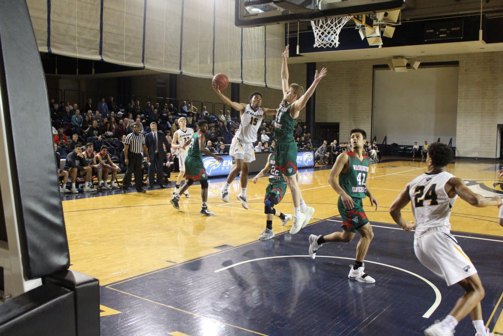 Mens-Basketball-1-2.8.19-Forrest-Martin-Asst-Photo-Editor-Online-1