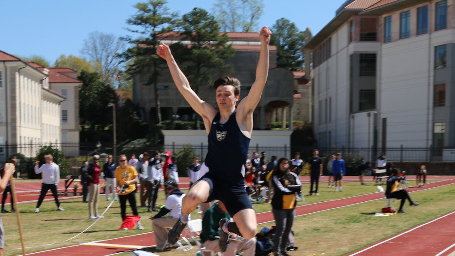 Track-and-Field-Forrest-Martin-Asst-Photo-Editor-Online