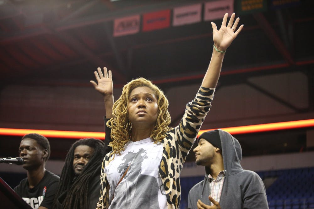 15342845779_f1c279ace6_k