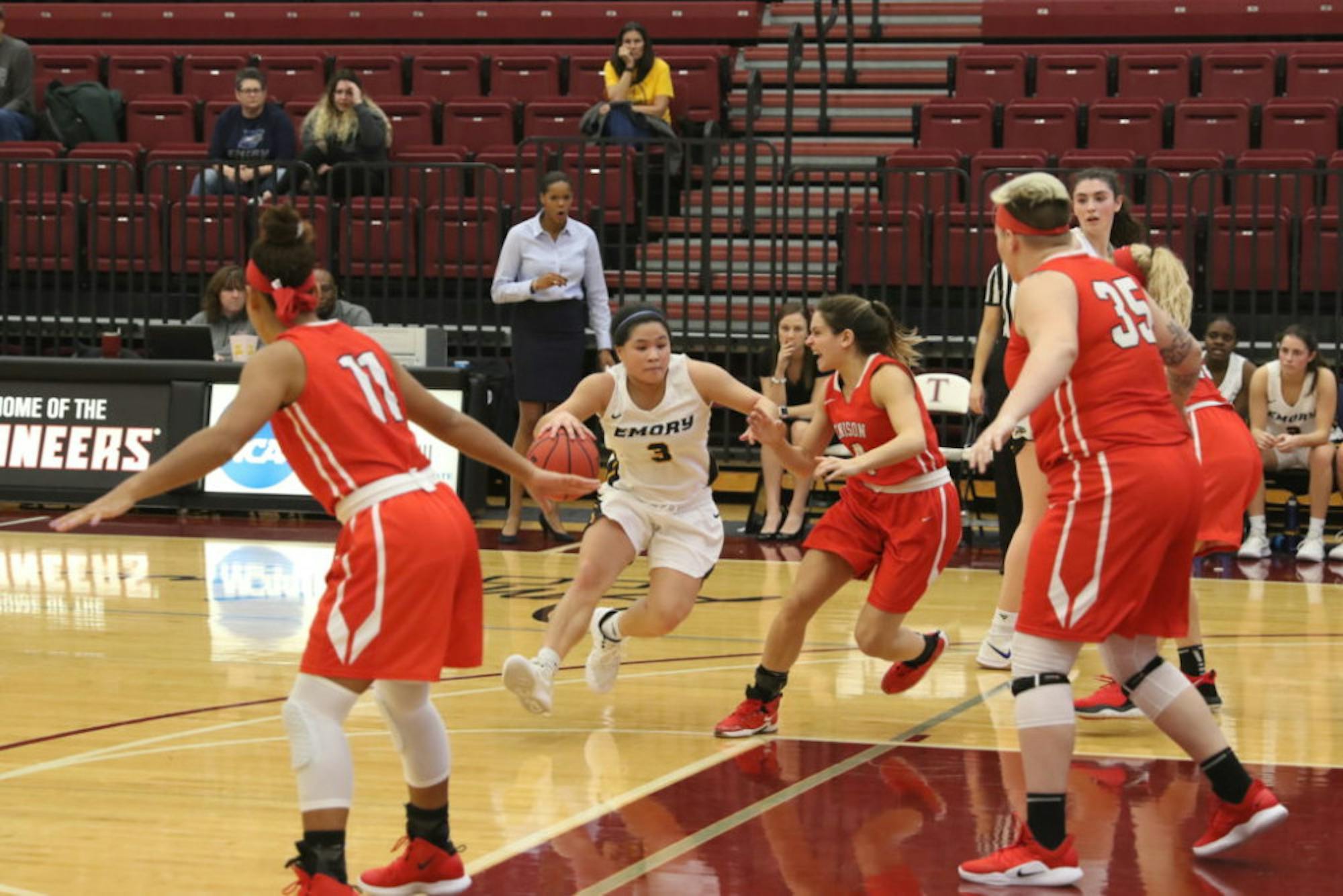 Womens-Basketball-ONLINE-1-1-1024x683