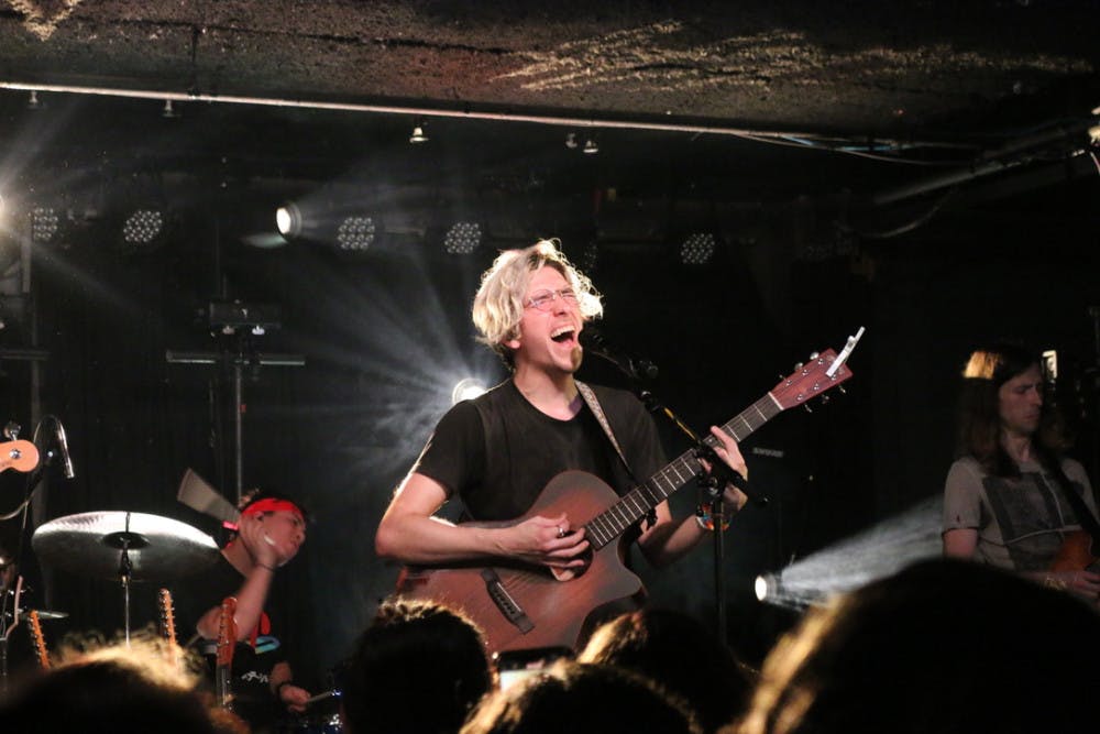 60FC3355-EF08-4547-9B9C-88C43B441A90_1_105_c