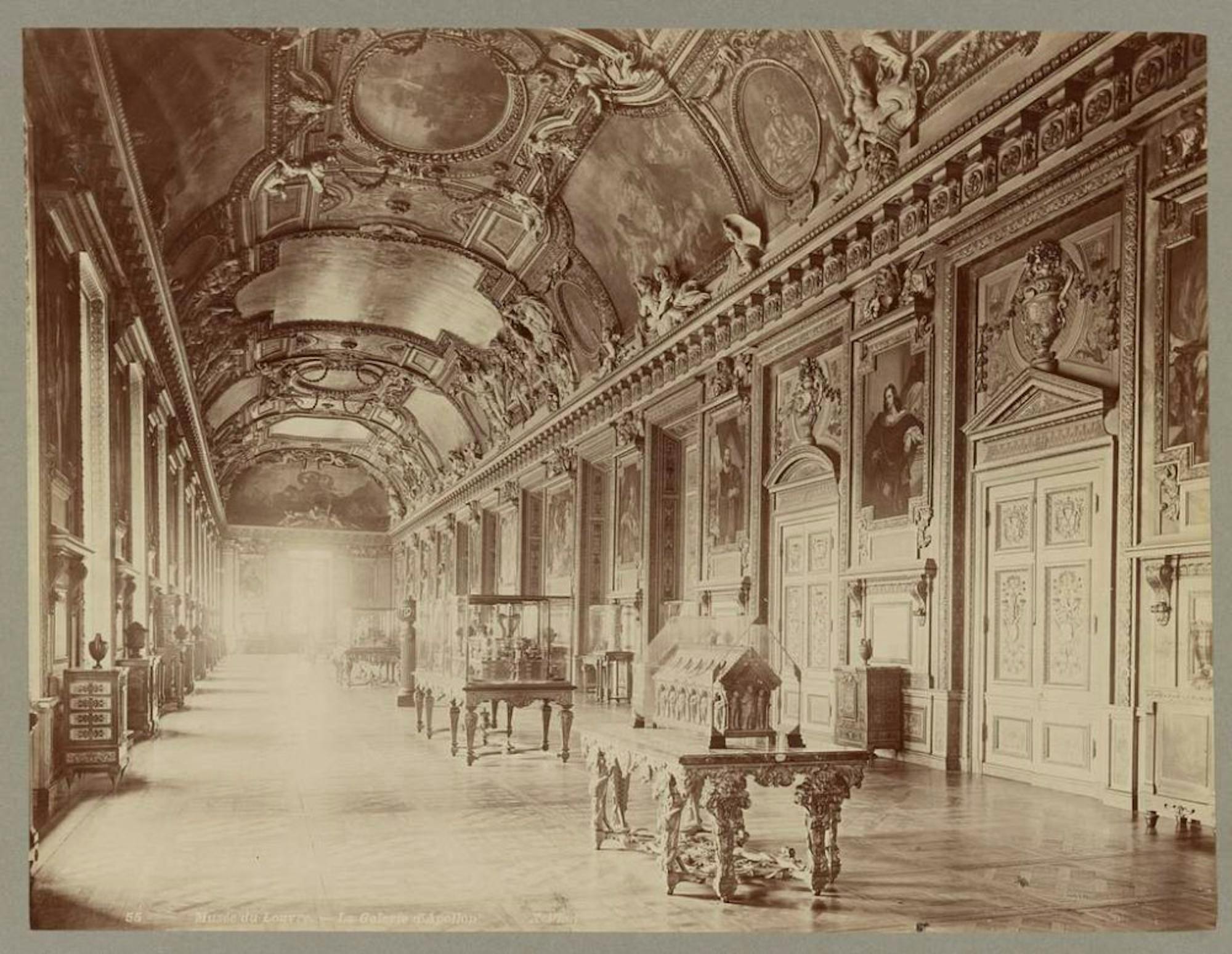 musee-du-louvre-la-galerie-dapollon-7bf04d-1024
