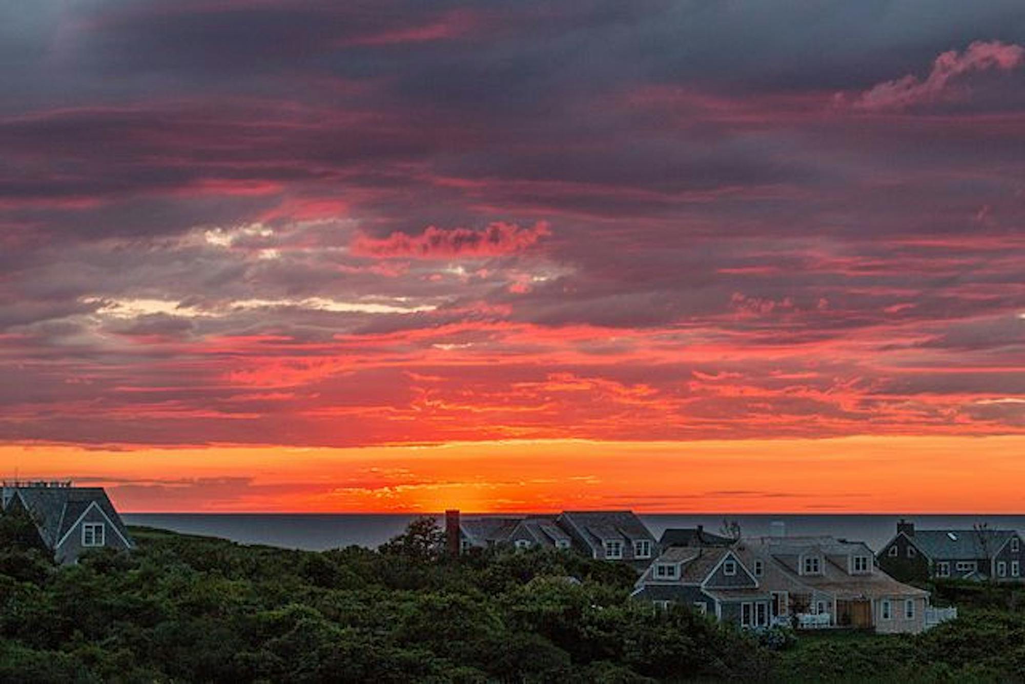 Nantucket_sunset_July_2016