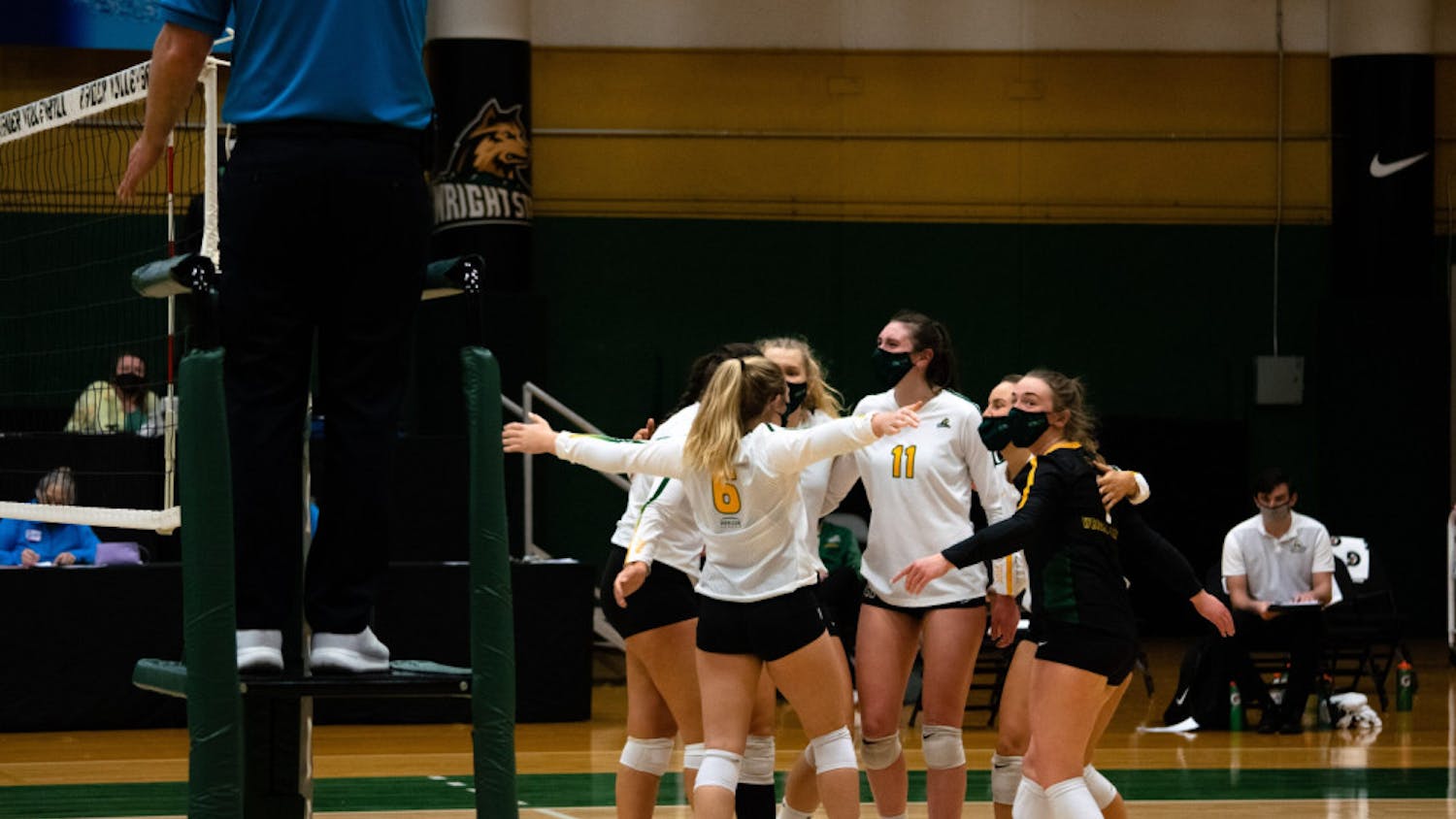 WSU-v.-Purdue-VB-19-scaled