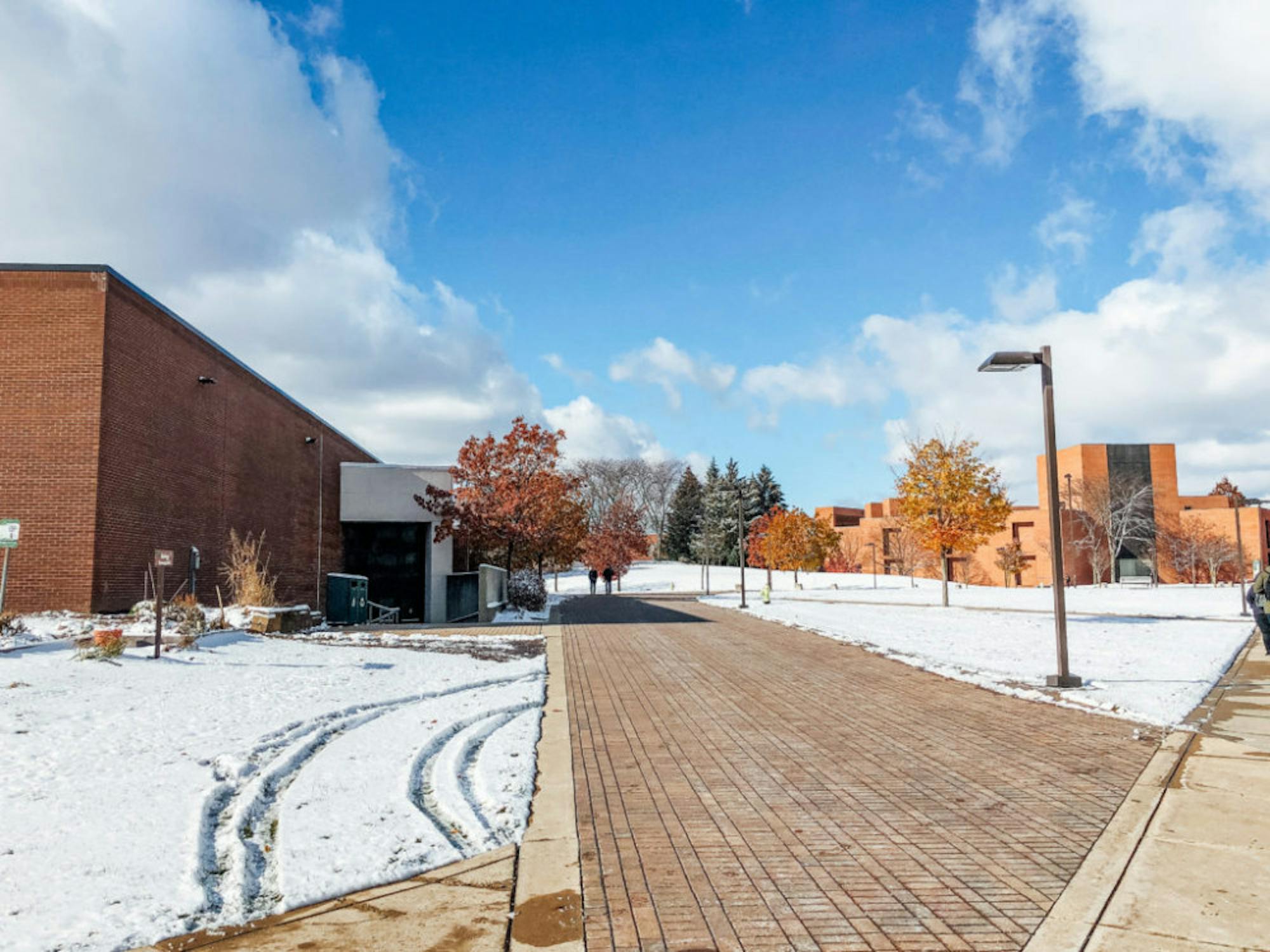 Wright State campus after first snowfall of the season | Photograph by Soham Parikh | The Wright State Guardian