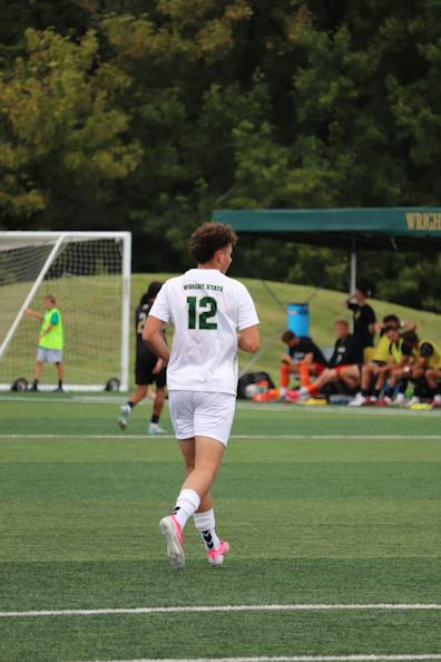 Freshman Cairo Duarte 