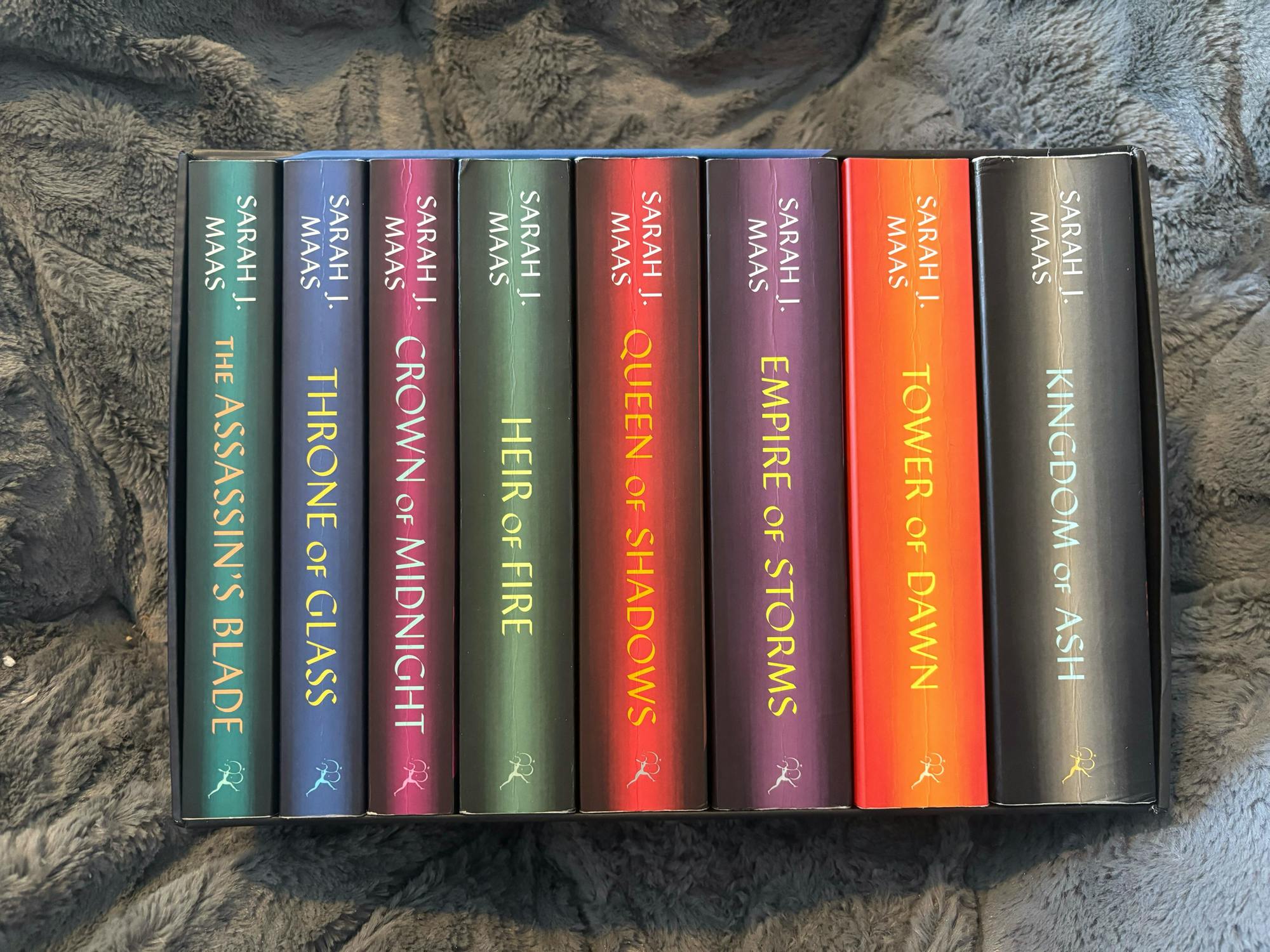 Throne of Glass Cover