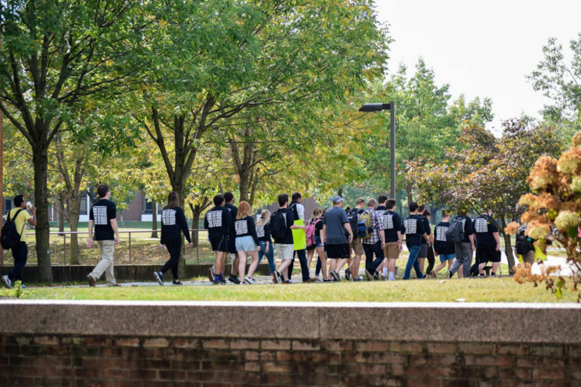 Sigma Phi Epsilon Out of the Darkness Walk | Photo by Jessica Fugett | The Wright State Guardian