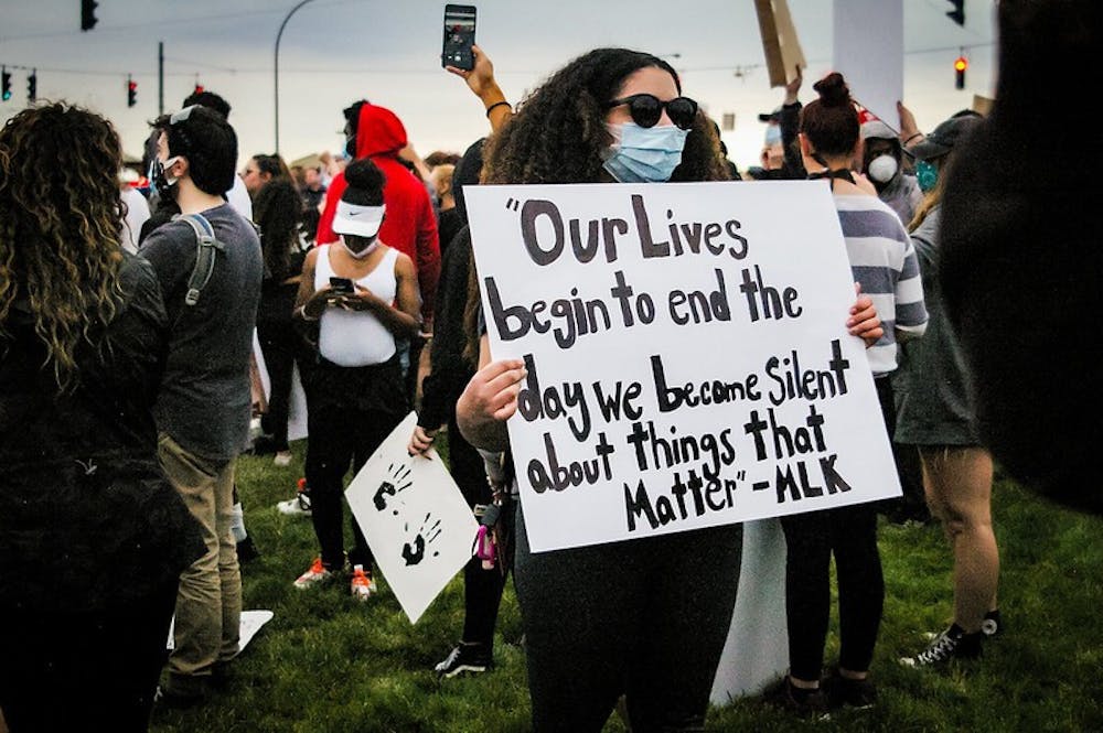 49999253983_88c118f37a_c