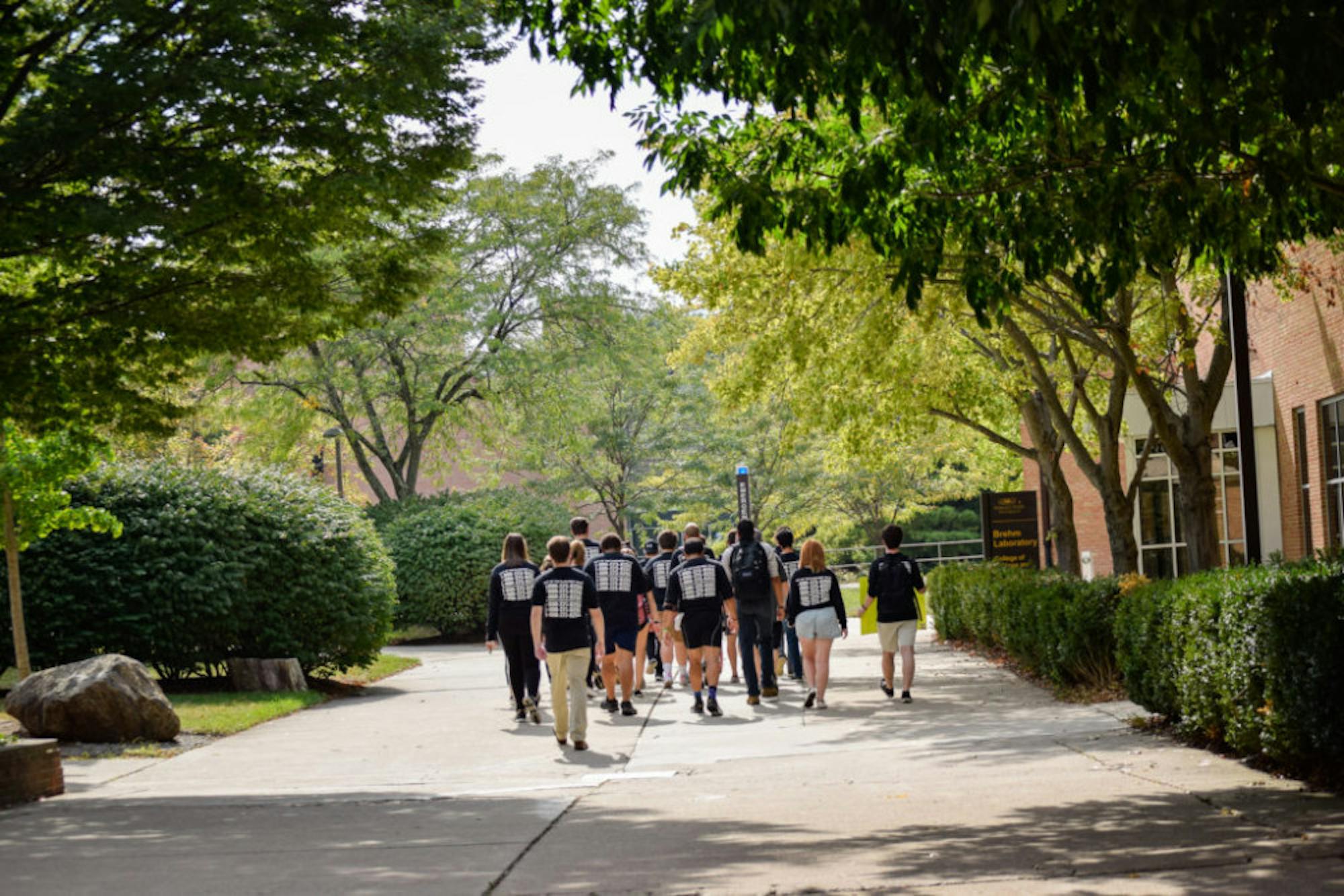 Sigma Phi Epsilon Out of the Darkness Walk | Photo by Jessica Fugett | The Wright State Guardian