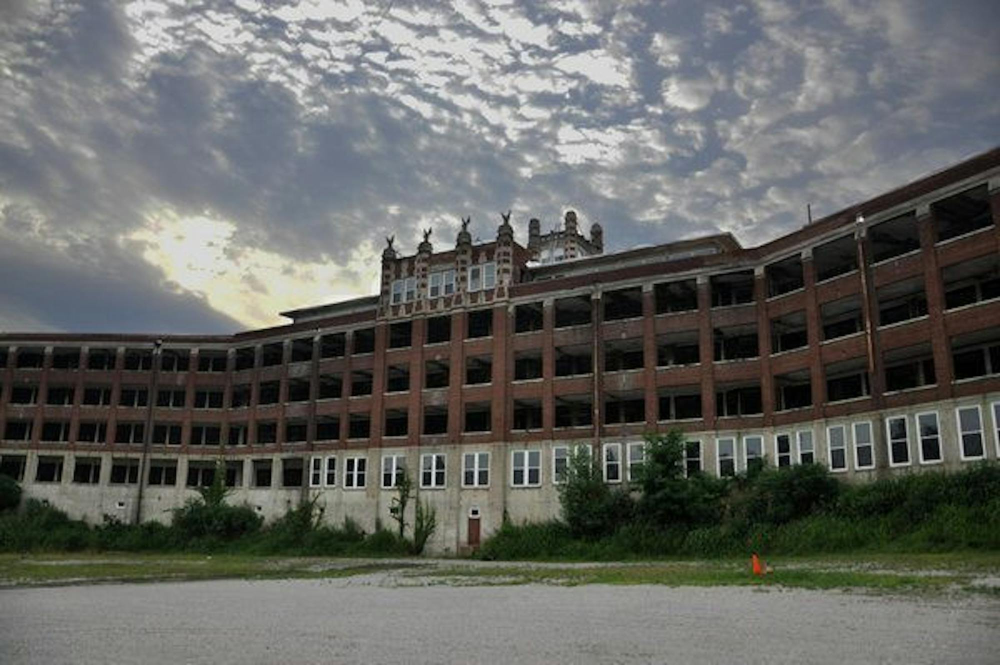 The Waverly Hills Sanitorium. Photograph from Ghostly Activities.