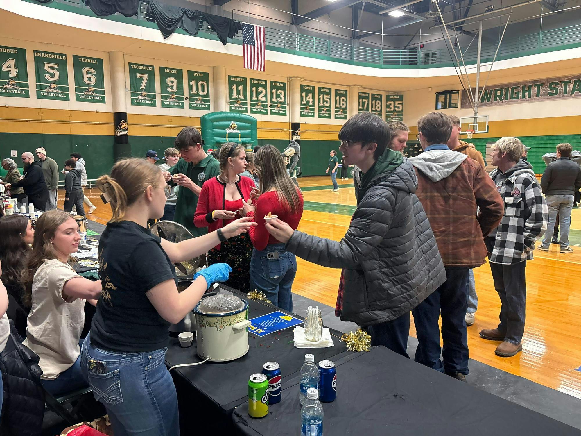 Crowd by People's Choice Serving