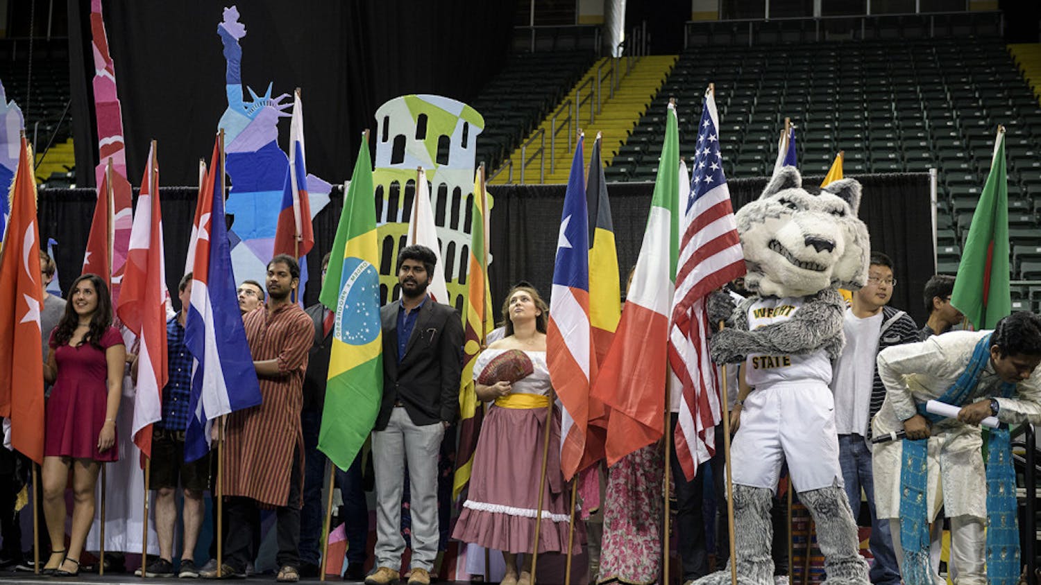 B5BF9D11-A1DD-40FF-BC48-E517C8C6D1FE