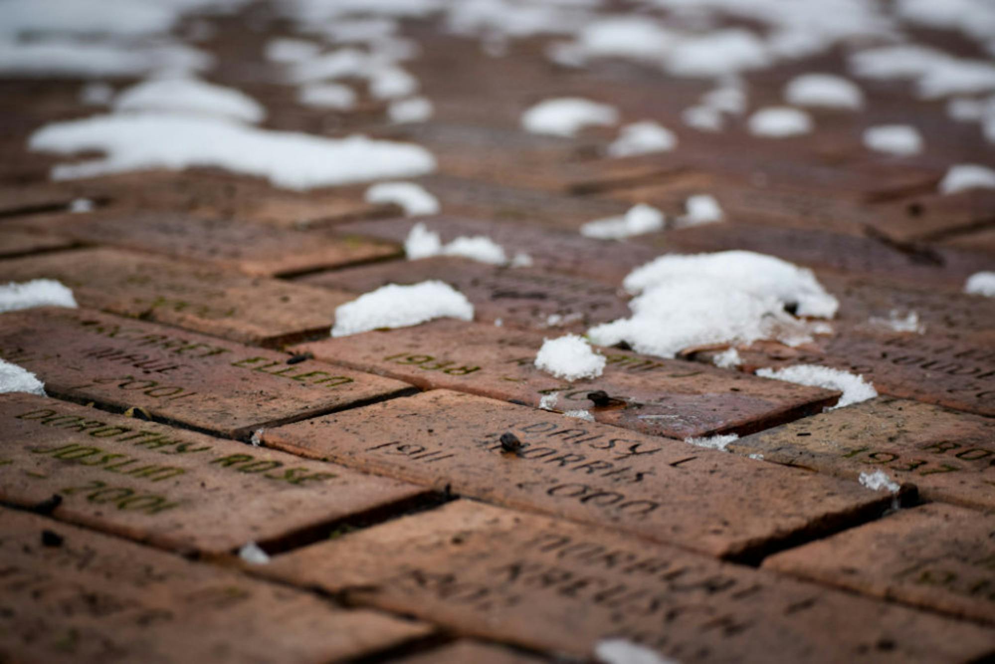 Snow in Rockafield Cemetery | Photo by Jessica Fugett | The Wright State Guardian