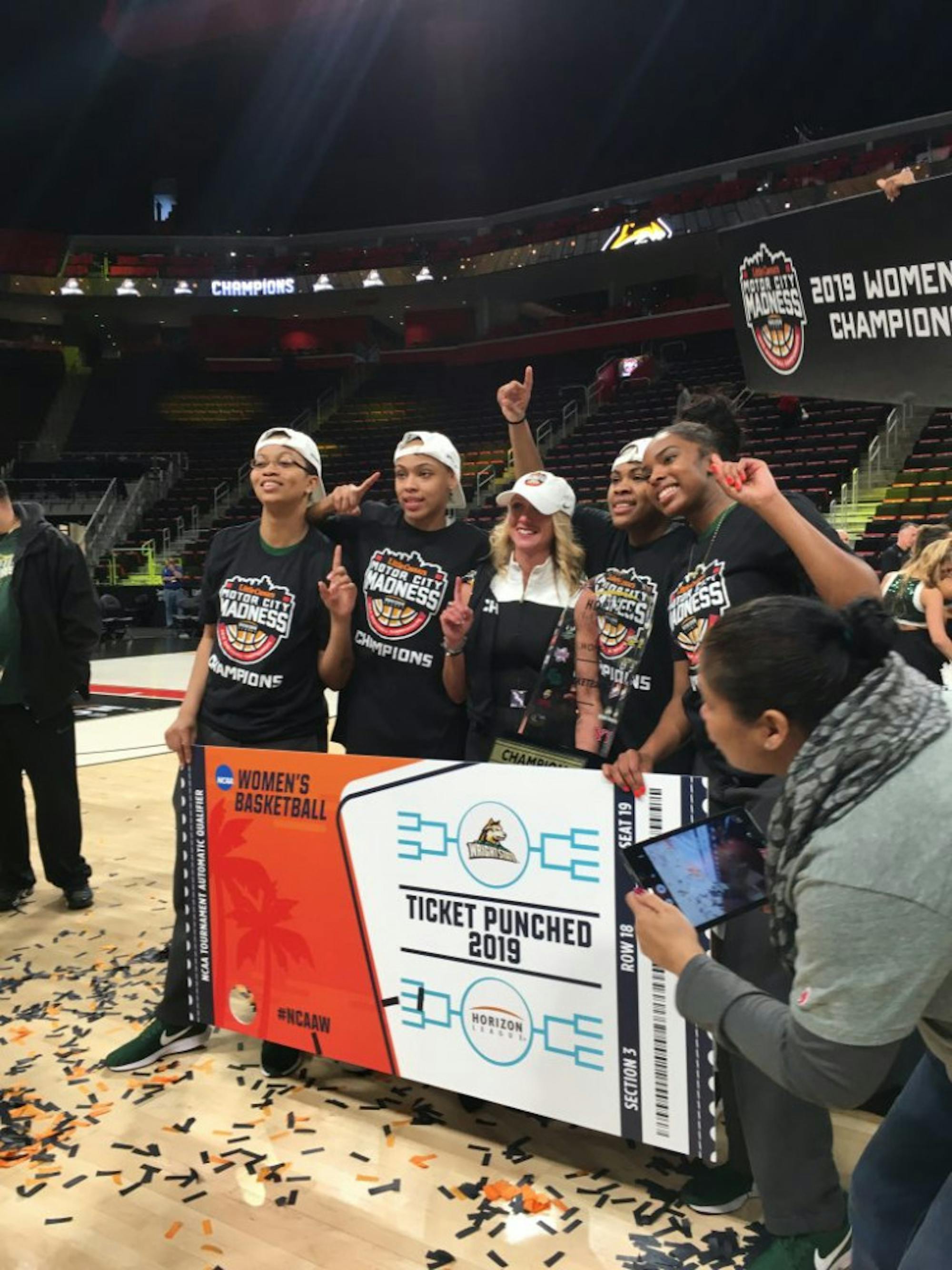 7677EF18-3A9A-4AEE-AD7E-C8205C63F6BC-768x1024