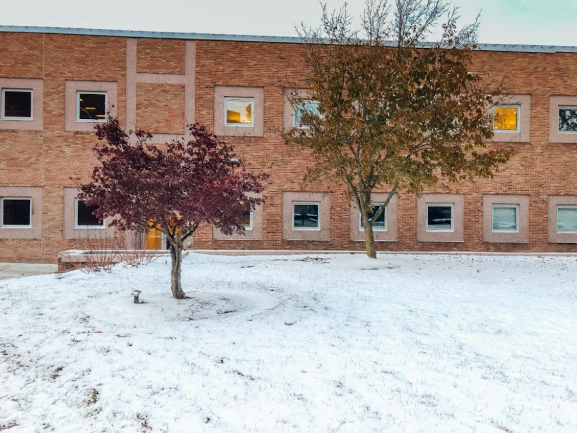 Wright State campus after first snowfall of the season | Photograph by Soham Parikh | The Wright State Guardian