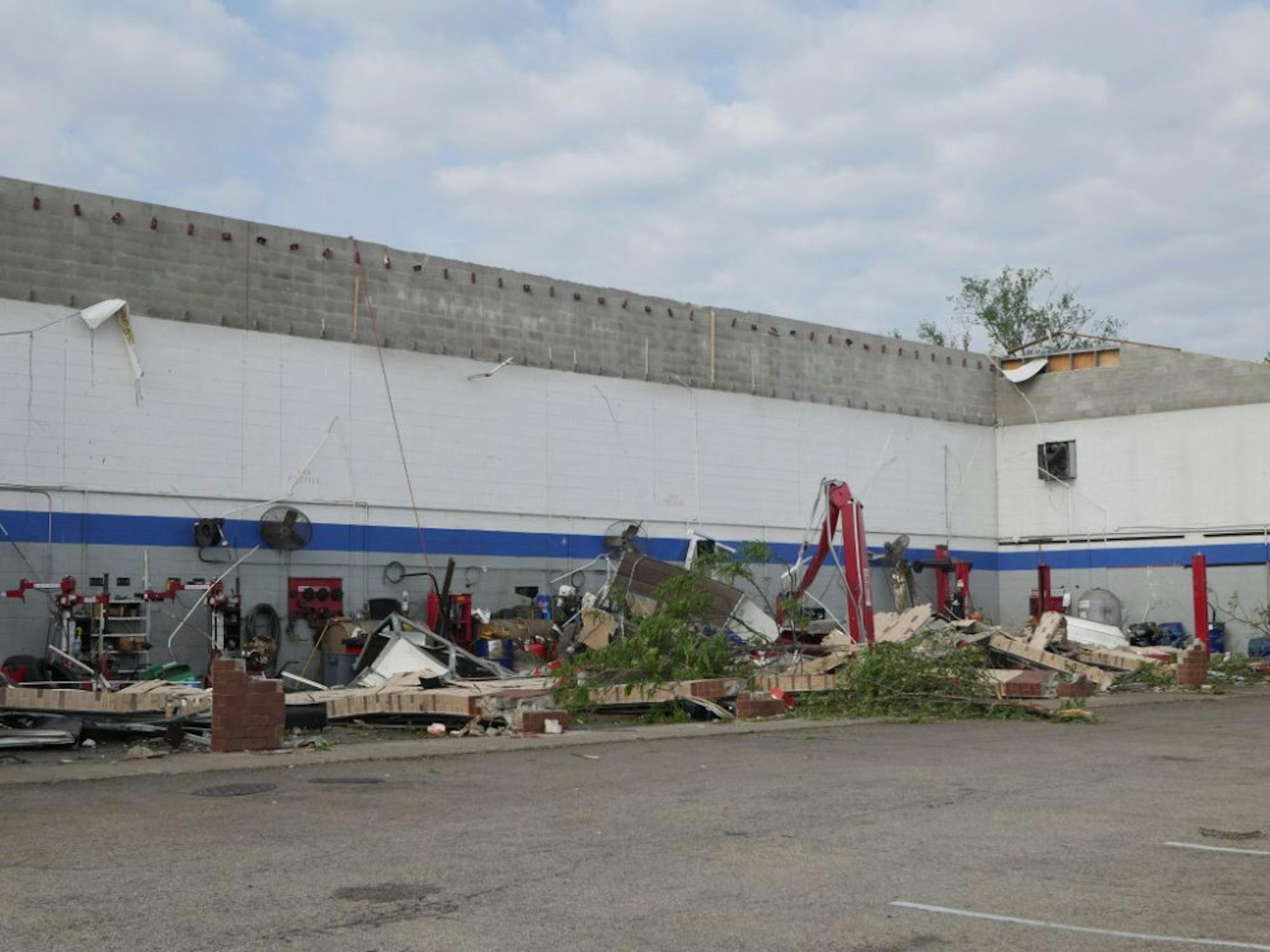 Damage from one of the tornadoes that struck Beavercreek / Photo; Sarah Cavender / Wright State Guardian