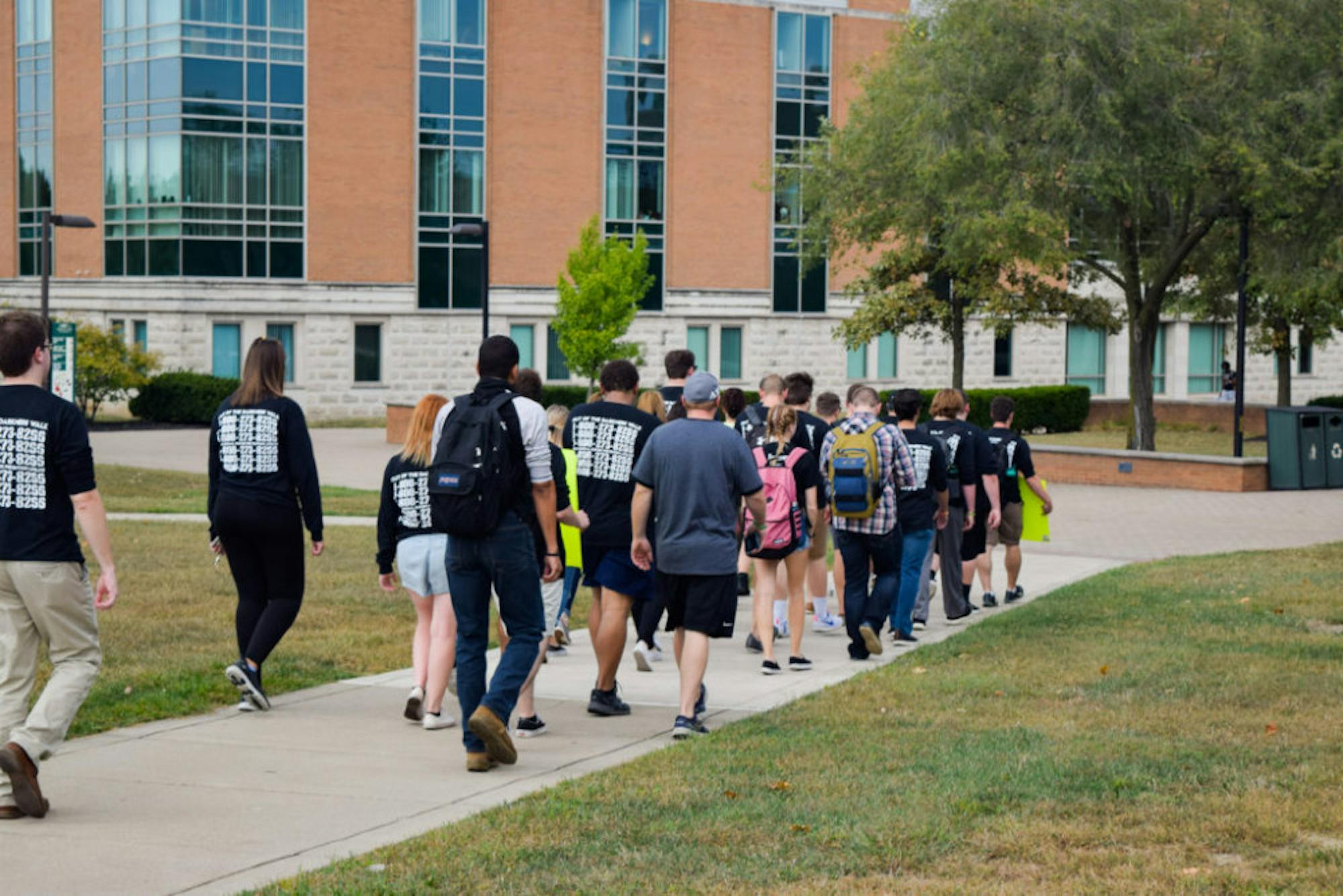 Sigma Phi Epsilon Out of the Darkness Walk | Photo by Jessica Fugett | The Wright State Guardian