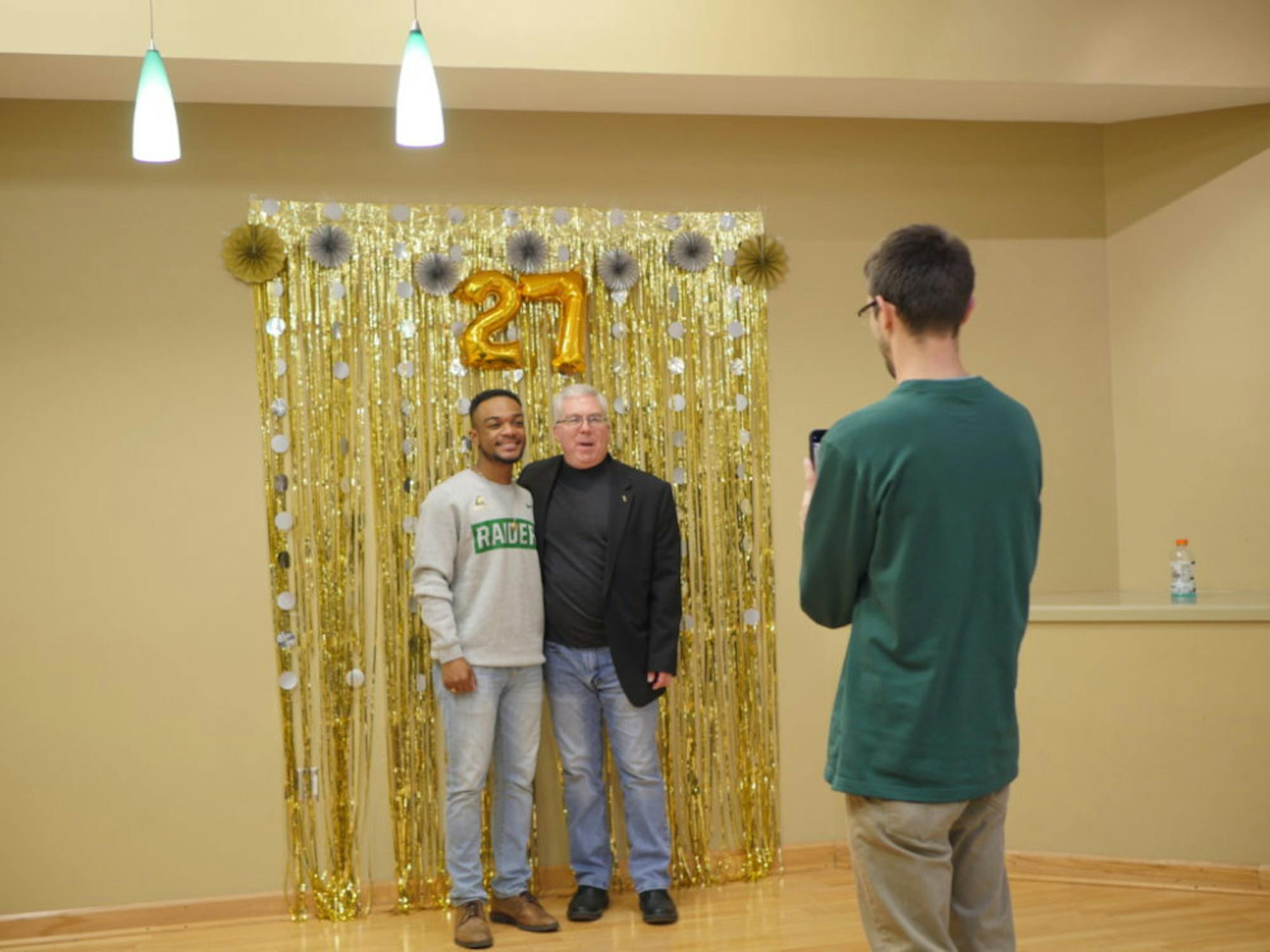 Gary Dickstein farewell party | Photo by Sarah Cavender | The Wright State Guardian